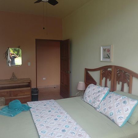 Boca Chica Bnb At Gone Fishing Panama Resort Номер фото